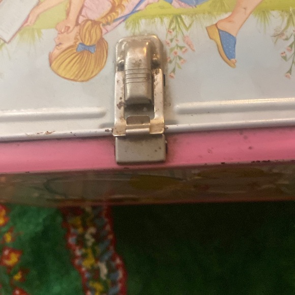 Vintage Junior Miss- metal lunch box- as is - Picture 7 of 11